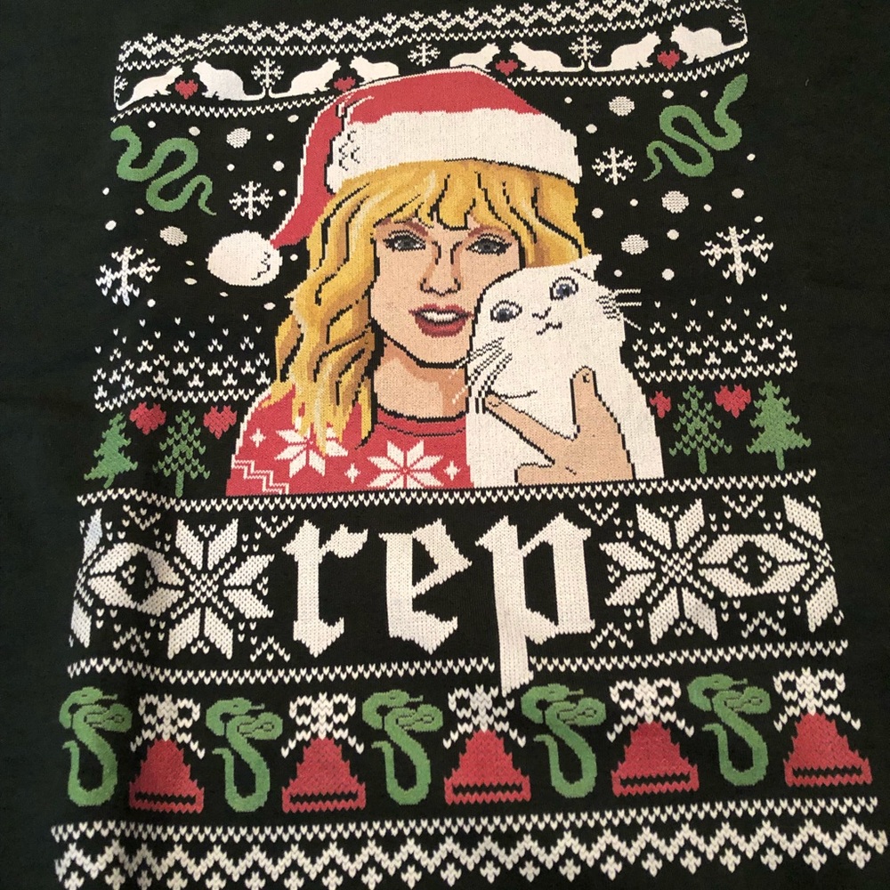 Taylor Swift ugly Christmas sweater / sweatshirt - Picture 2 of 3